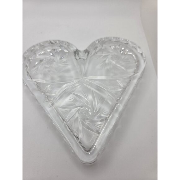 Vintage Decorative Crystal HEART SHAPED Candy Dish Decor 5" - Picture 6 of 7